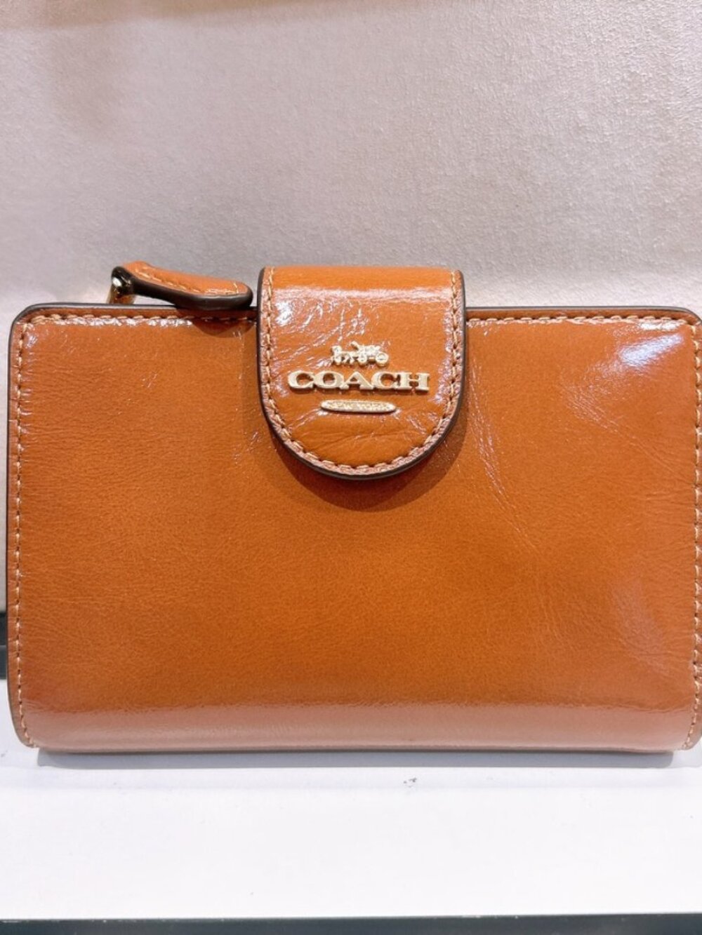 NWT COACH Medium Corner Zip Wallet GOLD/REDWOOD